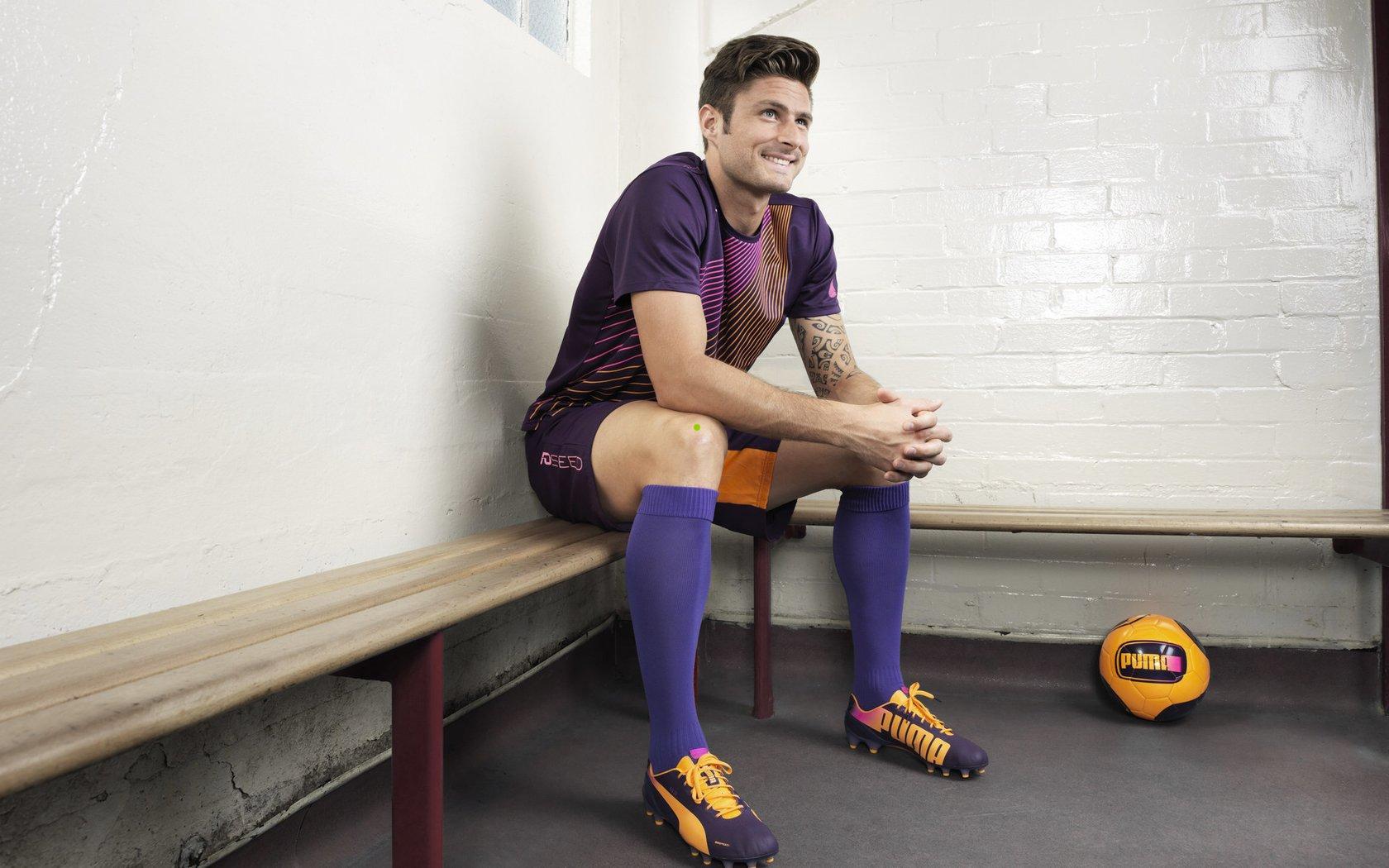 爱游戏：四场鏖战后，詹姆斯22年NBA历史纪录终落幕，时代符号迎来终结